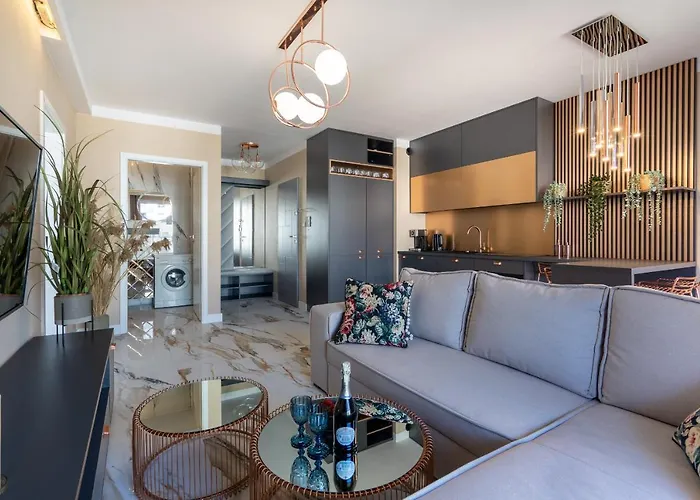 Golden Rose 그단스크